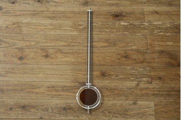 中古　美品　高級品!!　SEIKO(セイコー)　EMBLEM(エンブレム)　HW572B　モダンデザイン　洗練された高級感漂うデザインの報時ホールクロック　定価約110万円　(R-082650)