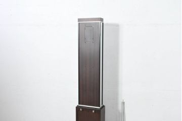 中古　美品　高級品!!　SEIKO(セイコー)　EMBLEM(エンブレム)　HW572B　モダンデザイン　洗練された高級感漂うデザインの報時ホールクロック(時計台、振り子時計)(定価約110万円)(R-082650)