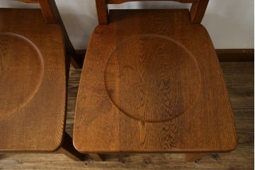 和製ビンテージ　高級品　Oak Village(オークウィレッシ)製　総楢(ナラ)材　上質な作りのダイニングチェア2脚セット(Dチェア、板座チェア、アームレスチェア、椅子、イス、ヴィンテージ、バラ売り可能)(R-082652)