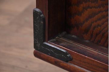 中古　美品!!　岩谷堂箪笥　「菊幸」　欅(ケヤキ)材　漆塗り　落ち着いた和の雰囲気漂うローボード(サイドボード、テレビ台、テレビボード、収納棚、戸棚)(R-082653)