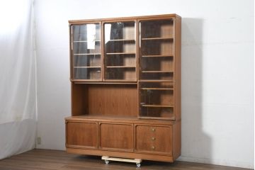 和製ビンテージ　日田工芸　チーク材　北欧風のデザインが素敵なキャビネット(収納棚、飾り棚、戸棚、本箱、本棚、店舗什器、カップボード、ヴィンテージ)(R-082661)