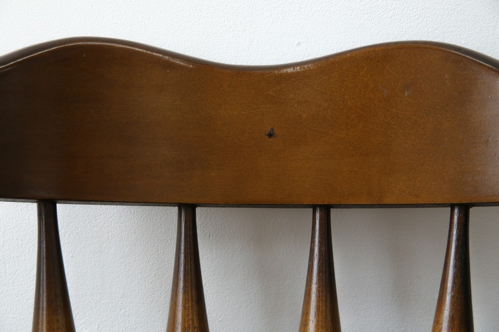 中古　美品　飛騨産業　キツツキマーク　木のぬくもりを感じるダイニングチェア2脚セット　(R-082662)