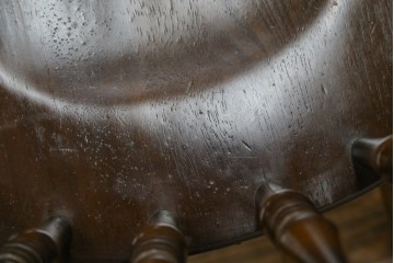 中古　美品　飛騨産業　キツツキマーク　木のぬくもりを感じるダイニングチェア2脚セット　(R-082662)