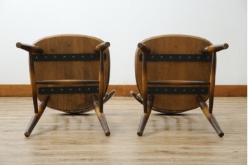 中古　美品　飛騨産業　キツツキマーク　木のぬくもりを感じるダイニングチェア2脚セット　(R-082662)