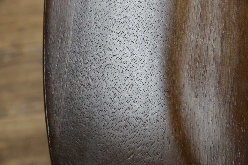 中古　美品　飛騨産業　キツツキマーク　木のぬくもりを感じるダイニングチェア2脚セット　(R-082662)