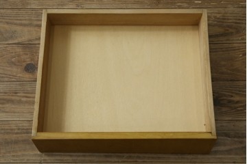 和製アンティーク　希少な子供サイズ　レトロで可愛らしい雰囲気の片袖机　(R-082664)