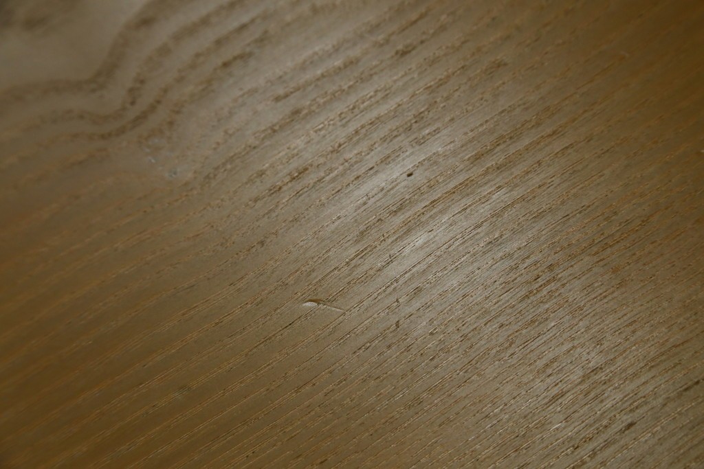 和製アンティーク　希少な子供サイズ　レトロで可愛らしい雰囲気の片袖机　(R-082664)