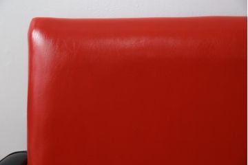 和製ビンテージ　1970年代　希少なレッドカラー　遊び心溢れる真紅の2人掛けレトロフェイクレザーソファ(2P、二人掛け、2人掛け、ヴィンテージ)(R-082667)