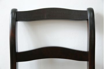 中古　希少な廃番品　北海道民芸家具　HM686　ゆるりと曲線を描くフォルムが魅力的なダイニングチェア(イス、椅子、板座チェア)(R-082669)