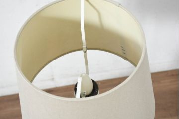 ヨーロッパビンテージ　高級輸入品!!　陶器製の青い鳥が空間に幸せと品格を添えるテーブルスタンド(テーブルランプ、卓上照明、テーブルライト、デスクスタンド、スタンドライト、間接照明、ヴィンテージ)(R-082670)