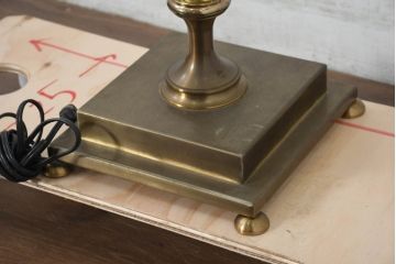 イタリアビンテージ　真鍮メッキのゴールドが輝くガラステーブル付きフロアスタンド(しんちゅう、ブラス、スタンドライト、スタンド照明、ヴィンテージ)(R-082671)