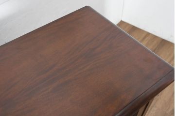 中古　美品　松本民芸家具　C-II型　重厚な造りと優美なボールフットが際立つクラシカルなサイドボード(リビングボード、戸棚、収納棚)(定価約60万5千円)(R-082672)
