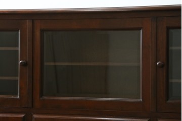 中古　美品　松本民芸家具　C-II型　重厚な造りと優美なボールフットが際立つクラシカルなサイドボード　定価約60万5千円　(R-082672)