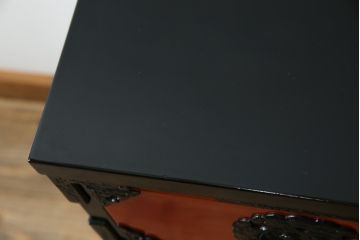 中古　美品　岩谷堂箪笥　美しい朱色の漆塗りが施された小振りな車箪笥(小箪笥、チェスト、引き出し、民芸家具、収納箪笥)(R-082673)