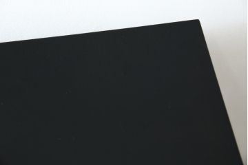 中古　美品　岩谷堂箪笥　美しい朱色の漆塗りが施された小振りな車箪笥(小箪笥、チェスト、引き出し、民芸家具、収納箪笥)(R-082673)