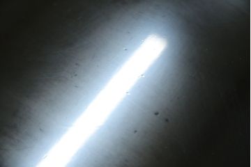 中古　美品　岩谷堂箪笥　美しい朱色の漆塗りが施された小振りな車箪笥(小箪笥、チェスト、引き出し、民芸家具、収納箪笥)(R-082673)