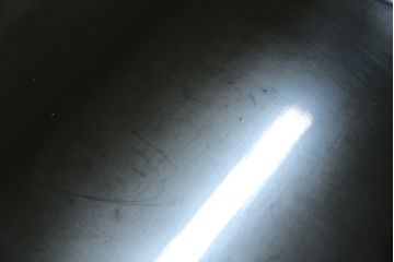 中古　美品　岩谷堂箪笥　美しい朱色の漆塗りが施された小振りな車箪笥(小箪笥、チェスト、引き出し、民芸家具、収納箪笥)(R-082673)