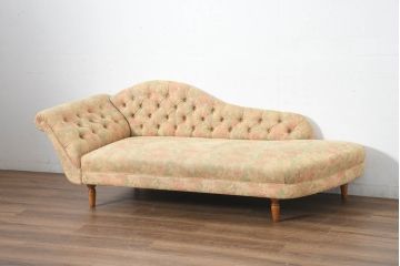 中古　美品!!　横浜ダニエル(daniel)　優美なカーブを描く可愛らしい脚付きのクラシカルなカウチソファ(2Pソファ、2人掛けソファ、3P、二人掛け、三人掛け、シェーズロング、カウチソファ、長椅子、長イス)(R-082674)