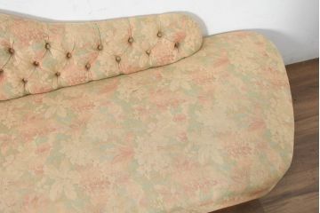 中古　美品!!　横浜ダニエル(daniel)　優美なカーブを描く可愛らしい脚付きのクラシカルなカウチソファ(2Pソファ、2人掛けソファ、3P、二人掛け、三人掛け、シェーズロング、カウチソファ、長椅子、長イス)(R-082674)