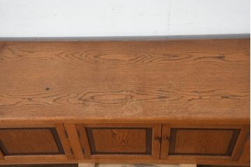 中古　特注!!　特大!!幅3.2メートル　オークヴィレッジ製　ナラ材　無垢　極厚天板ローボード(テレビ台、テレビボード、リビングボード、収納棚、戸棚、飾り棚)(製作費約150万円)(R-082675)