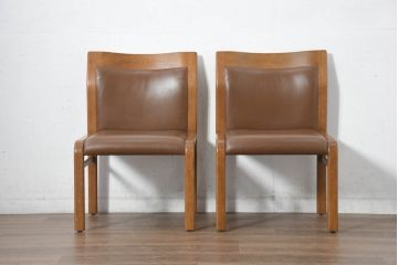 中古　CONDE HOUSE(カンディハウス)　セルジオD　本革(レザー)　オーク材　希少な廃番品!!温かみのある空間作りにおすすめのダイニングチェア2脚セット(椅子、イス、バラ売り可能)(R-082679)