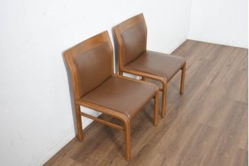 中古　CONDE HOUSE(カンディハウス)　セルジオD　本革(レザー)　オーク材　希少な廃番品!!温かみのある空間作りにおすすめのダイニングチェア2脚セット(椅子、イス、バラ売り可能)(R-082679)