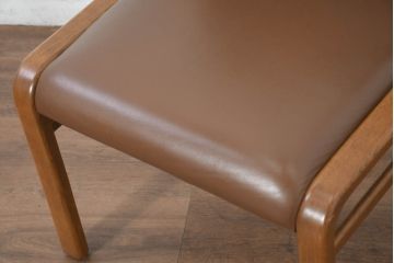 中古　CONDE HOUSE(カンディハウス)　セルジオD　本革(レザー)　オーク材　希少な廃番品!!温かみのある空間作りにおすすめのダイニングチェア2脚セット(椅子、イス、バラ売り可能)(R-082679)
