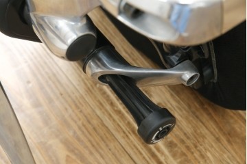 中古　美品　okamura(オカムラ)　Contessa(コンテッサ)　ハンガー付き　快適な座り心地の高機能オフィスチェア(デスクチェアス)　定価約22万円相当　(R-082682)