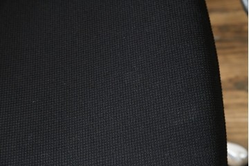 中古　美品　okamura(オカムラ)　Contessa(コンテッサ)　ハンガー付き　快適な座り心地の高機能オフィスチェア(デスクチェアス)　定価約22万円相当　(R-082682)