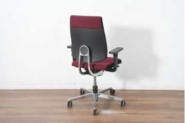 中古　美品!!　ドイツ　高級オフィスチェア　SEDUS(セダス社)　Black Dot(ブラックドット)　快適性と機能美を備えたオフィスチェア3脚セット(ワークチェア、アームチェア、回転チェア、椅子、イス、バラ売り可能)(定価3脚で約69万円)(R-082683)