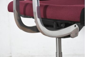 中古　美品!!　ドイツ　高級オフィスチェア　SEDUS(セダス社)　Black Dot(ブラックドット)　快適性と機能美を備えたオフィスチェア3脚セット(ワークチェア、アームチェア、回転チェア、椅子、イス、バラ売り可能)(定価3脚で約69万円)(R-082683)