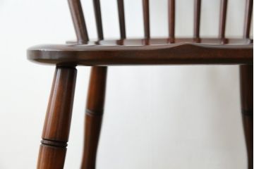 中古　超美品　松本民芸家具　シックな佇まいが魅力的な#72型・リーチチェア(ダイニングチェア、ウィンザーチェア、板座チェア、椅子、ウインザーチェア)(定価約98000円)(R-082684)