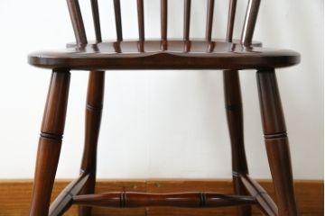 中古　超美品　松本民芸家具　シックな佇まいが魅力的な#72型・リーチチェア(ダイニングチェア、ウィンザーチェア、板座チェア、椅子、ウインザーチェア)(定価約98000円)(R-082684)