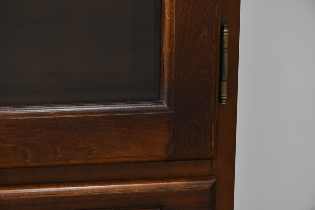 中古　美品　カリモク家具(karimoku)　COLONIAL(コロニアル)シリーズ　HK4007NK　カントリースタイルのお部屋作りにおすすめのおしゃれなサイドボード　定価約21万円　(R-082687)