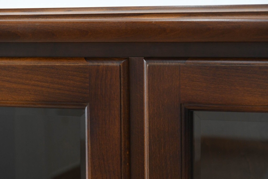 中古　美品　カリモク家具(karimoku)　COLONIAL(コロニアル)シリーズ　HK4007NK　カントリースタイルのお部屋作りにおすすめのおしゃれなサイドボード　定価約21万円　(R-082687)