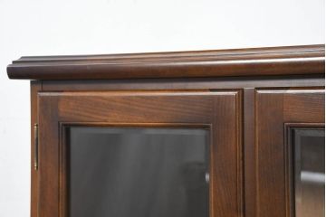 中古　美品　カリモク家具(karimoku)　COLONIAL(コロニアル)シリーズ　HK4007NK　カントリースタイルのお部屋作りにおすすめのおしゃれなサイドボード(ローボード、リビングボード、収納棚、戸棚)(定価約21万円)(R-082687)