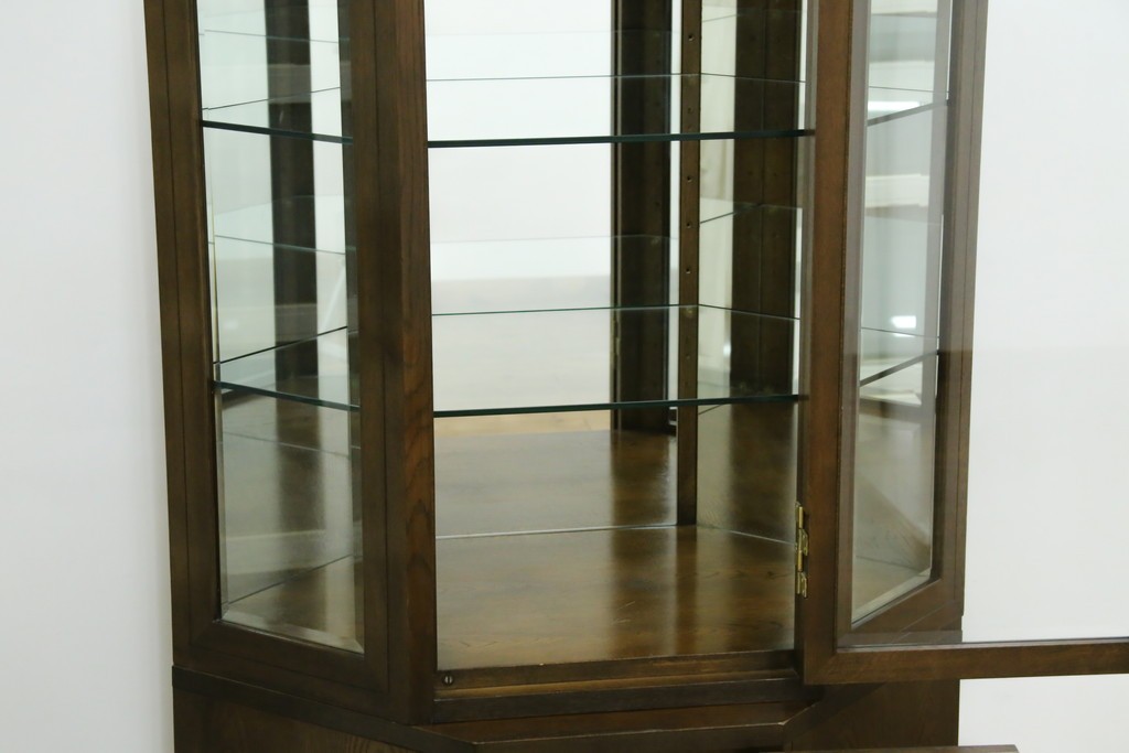 中古　カリモク家具(karimoku)　domani(ドマーニ)　Morganton(モーガントン)　クラシカルモダンデザインの二段重ねコーナーキャビネット　定価約60〜70万円　(R-082688)