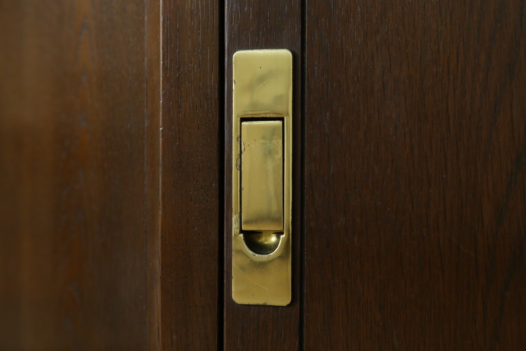 中古　カリモク家具(karimoku)　domani(ドマーニ)　Morganton(モーガントン)　クラシカルモダンデザインの二段重ねコーナーキャビネット　定価約60〜70万円　(R-082688)