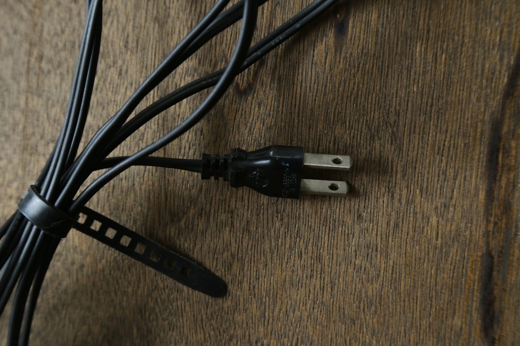 中古　カリモク家具(karimoku)　domani(ドマーニ)　Morganton(モーガントン)　クラシカルモダンデザインの二段重ねコーナーキャビネット　定価約60〜70万円　(R-082688)