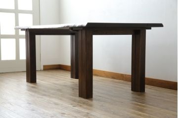 中古　美品!!　カリモク家具(karimoku)　希少モデル　タモ材無垢　自然な風合いと美しい杢目で暮らしに温もりを添えるダイニングテーブル(4人掛け、6人掛け、食卓、作業台)(定価約20万円)(R-082689)