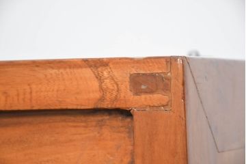 アジアンビンテージ　 李朝家具 　天板に投入口の付いた米櫃型サイドキャビネット(コメビツ、こめびつ、サイドボード、リビングボード、収納棚、戸棚、店舗什器、ヴィンテージ)(R-082690)