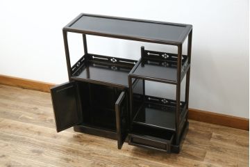 中古　美品　黒檀の風合いが魅力の小振りな茶棚(コクタン、飾り棚、違い棚、収納棚、戸棚、民芸家具)(R-082691)
