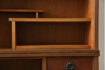 和製ビンテージ　美品　屋久杉　優しい色合いと杢目が魅力的な茶箪笥(茶タンス、収納棚、戸棚、茶棚、飾り棚、キャビネット、ヴィンテージ)(R-082701)