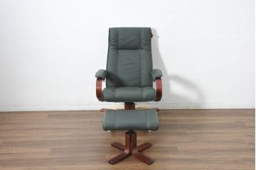 中古　超美品!!　使用感ほぼなし!　デンマークブランド　KEBE(ケベ)　TILLY(ティリー)　FRANCEBED取り扱い　本革(レザー)　全身をゆったりと預けられるリクライニングチェア+オットマンのセット(アームチェア、リクライニングチェア、ラウンジチェア、フットスツール、椅子、一人掛けソファ、1Pソファ、北欧)(定価約26万円)(R-082704)
