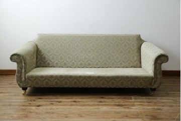 中古　美品!!　イギリス　高級品!!　英国高級家具ブランド　Art forma(アートフォーマ)　キャスター付き!上品なファブリックが魅力的な3人掛けソファ(トリプルソファ、三人掛け、3P、英国)(定価約65万円)(R-082707)