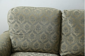 中古　美品!!　イギリス　高級品!!　英国高級家具ブランド　Art forma(アートフォーマ)　キャスター付き!上品なファブリックが魅力的な3人掛けソファ(トリプルソファ、三人掛け、3P、英国)(定価約65万円)(R-082707)