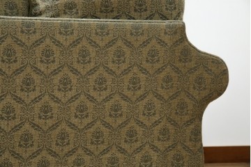 中古　美品!!　イギリス　高級品!!　英国高級家具ブランド　Art forma(アートフォーマ)　キャスター付き!上品なファブリックが魅力的な3人掛けソファ(トリプルソファ、三人掛け、3P、英国)(定価約65万円)(R-082707)