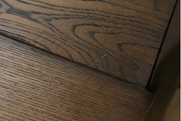 中古　美品　希少な廃番品!!　カリモク家具(karimoku)　ナラ(楢)材　持ち手付き　和モダンなハイバックチェア4脚セット　(R-082709)