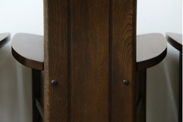 中古　美品　希少な廃番品!!　カリモク家具(karimoku)　ナラ(楢)材　持ち手付き　和モダンなハイバックチェア4脚セット　(R-082709)