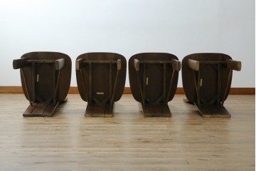 中古　美品　希少な廃番品!!　カリモク家具(karimoku)　ナラ(楢)材　持ち手付き　和モダンなハイバックチェア4脚セット　(R-082709)